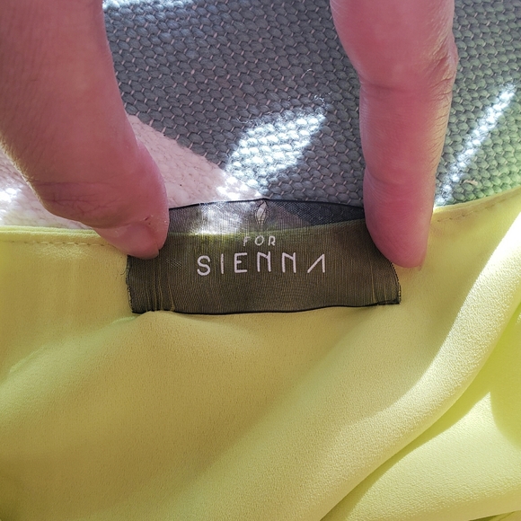 Yellow Summer A-Line Dress - Picture 3 of 4